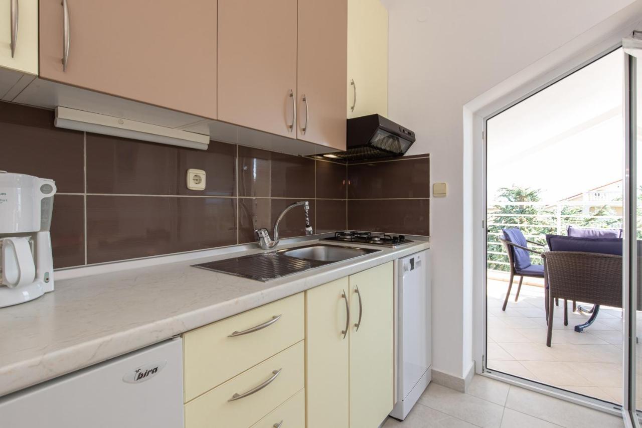 Apartmani RUŽA 波拉特 外观 照片