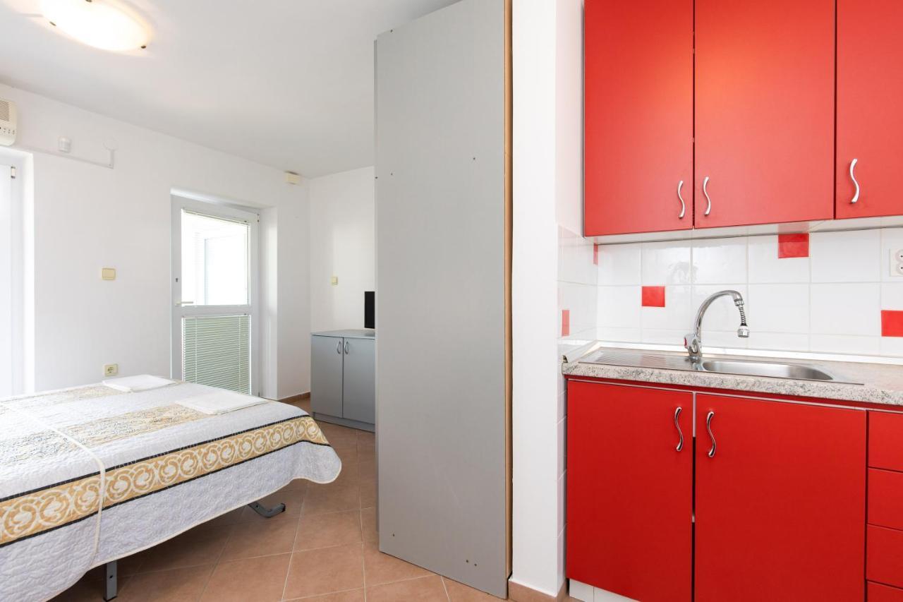 Apartmani RUŽA 波拉特 外观 照片